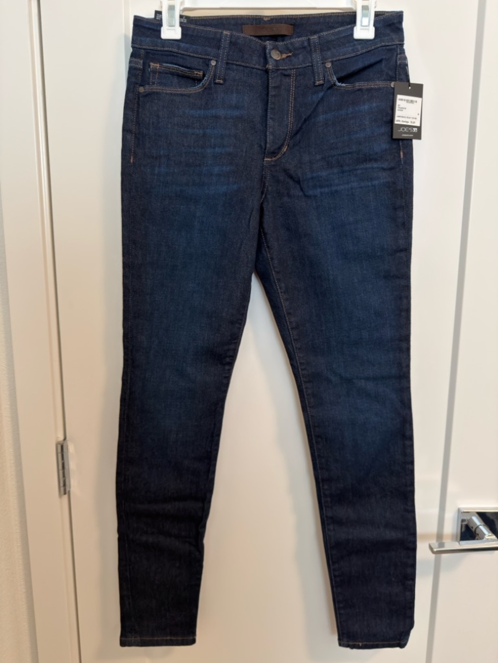 NWT Joe's Jeans Dark Blue Skinny Jeans - women’s size 28
